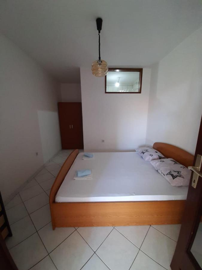 Vistica Apartment'S Podaca Exterior photo
